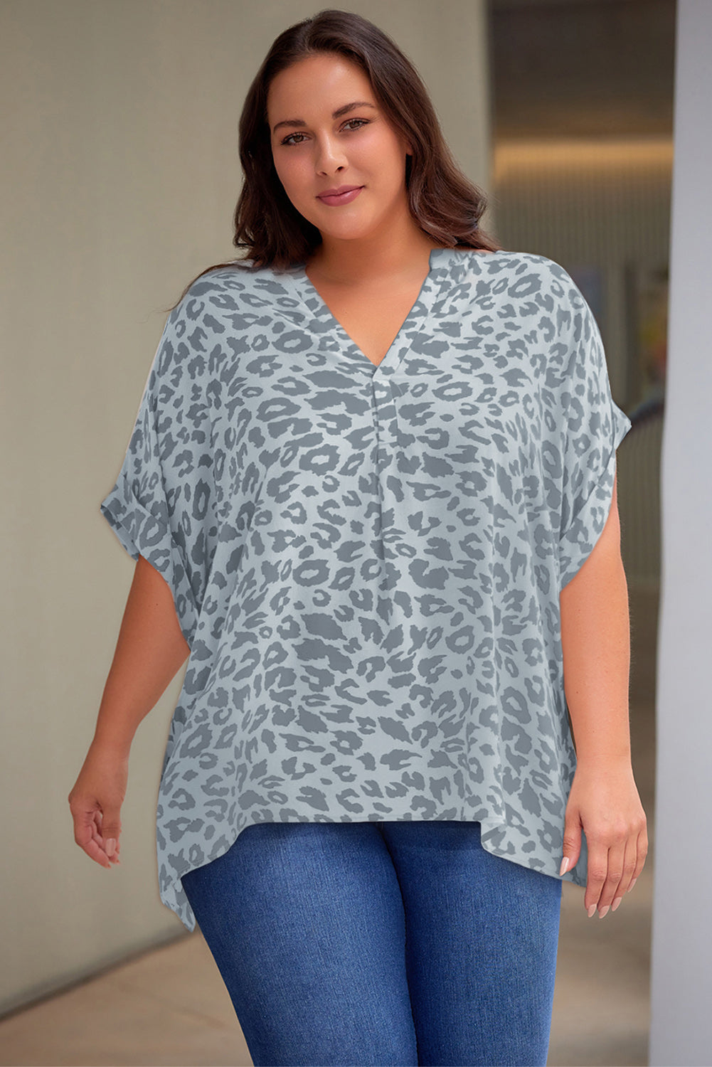 Plus Size Printed Notched Neck Half Sleeve Top – Simply Tees Wholesale